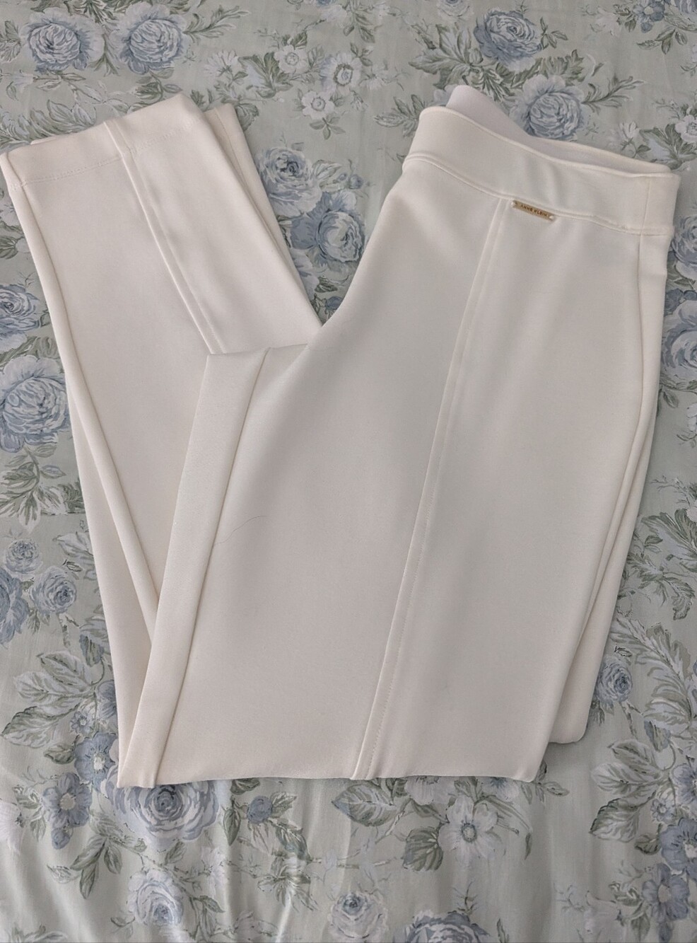 Women's Off White Ponte Slim Leg Pants